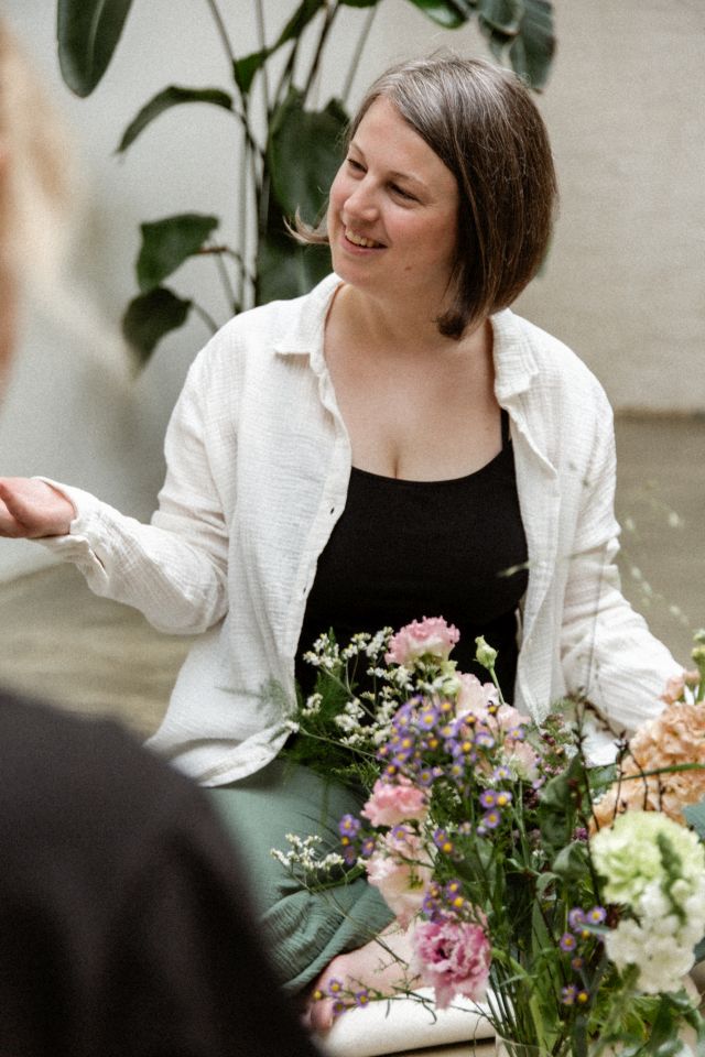 Zeit & Rahmen - Yoga | Meditation | Achtsamkeit - Women Circle in Bochum - mit Miriam